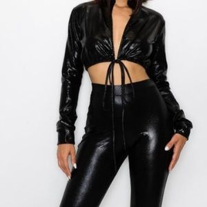 Sexy 2 piece set in black, too is short cut, sm, md, lg